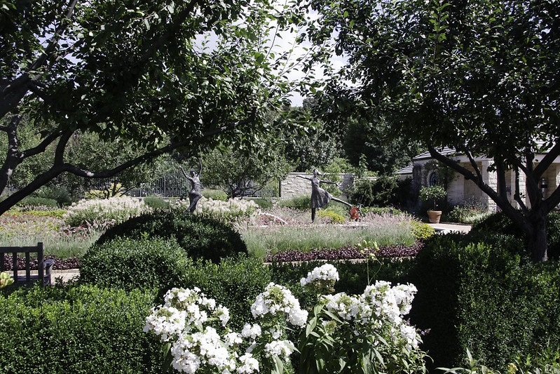 Ewing and Muriel Kauffman Memorial Garden